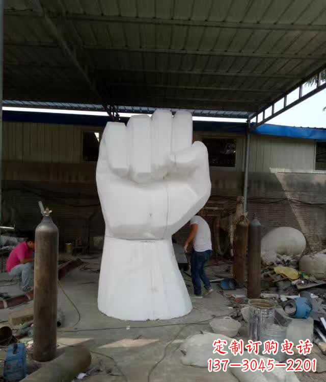 南阳中领雕塑推出户外不锈钢拳头雕塑