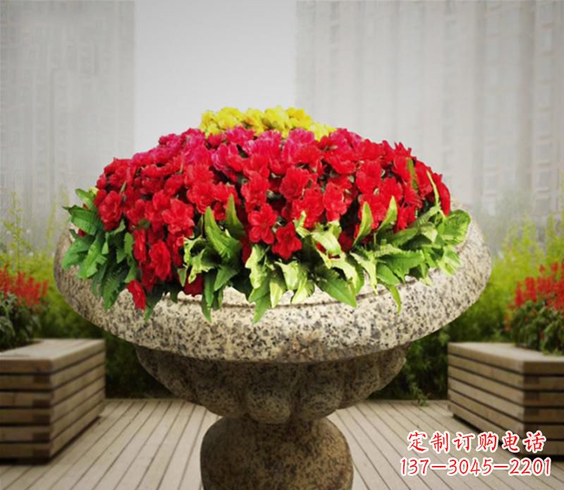 南阳花岗岩小区景观花盆雕塑:精美艺术设计