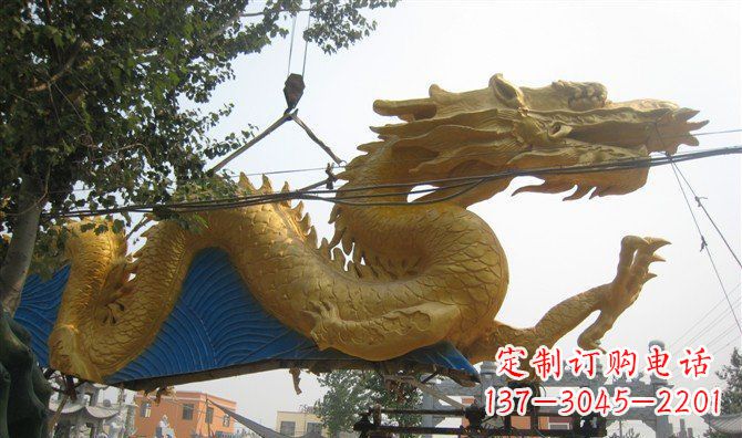 南阳黄金龙广场铜雕