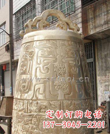 南阳黄铜警钟雕塑