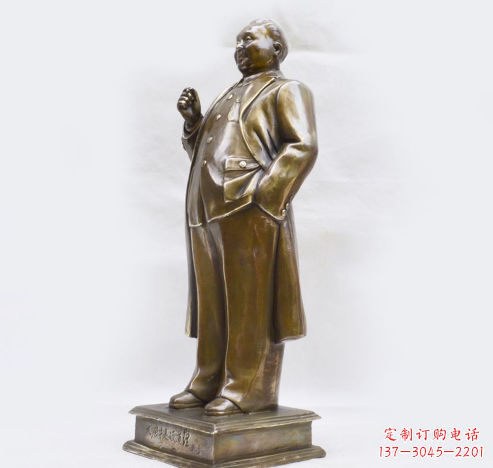 南阳邓小平伟人铜雕,一件历久弥新的精美艺术品
