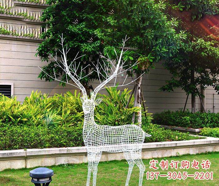 南阳回头麋鹿不锈钢雕塑