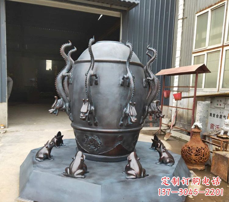 南阳浑天仪玻璃钢仿铜雕塑,活跃校园景观