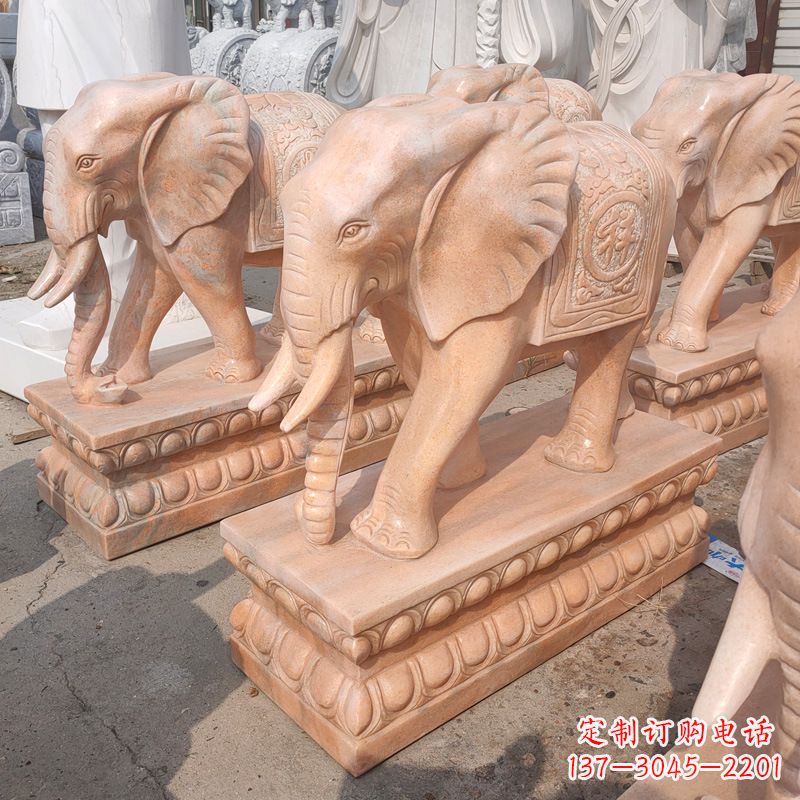 南阳中领雕塑：大象雕塑吉祥如意