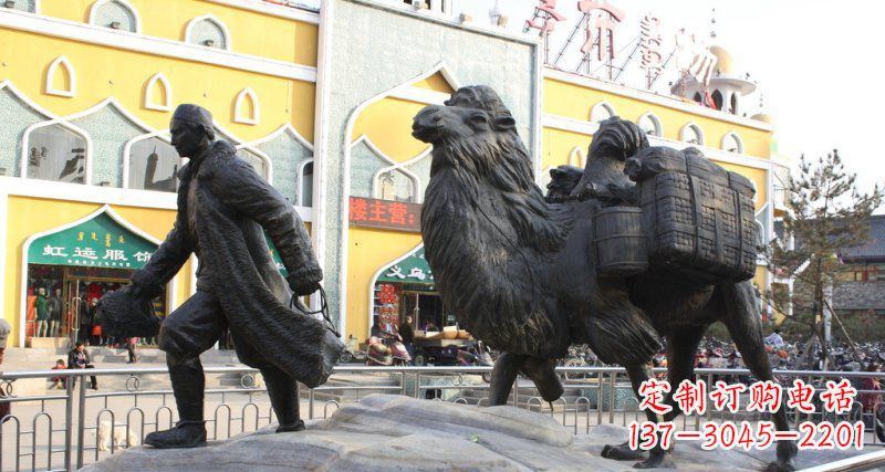 南阳骆驼铜雕,让新疆风情永传