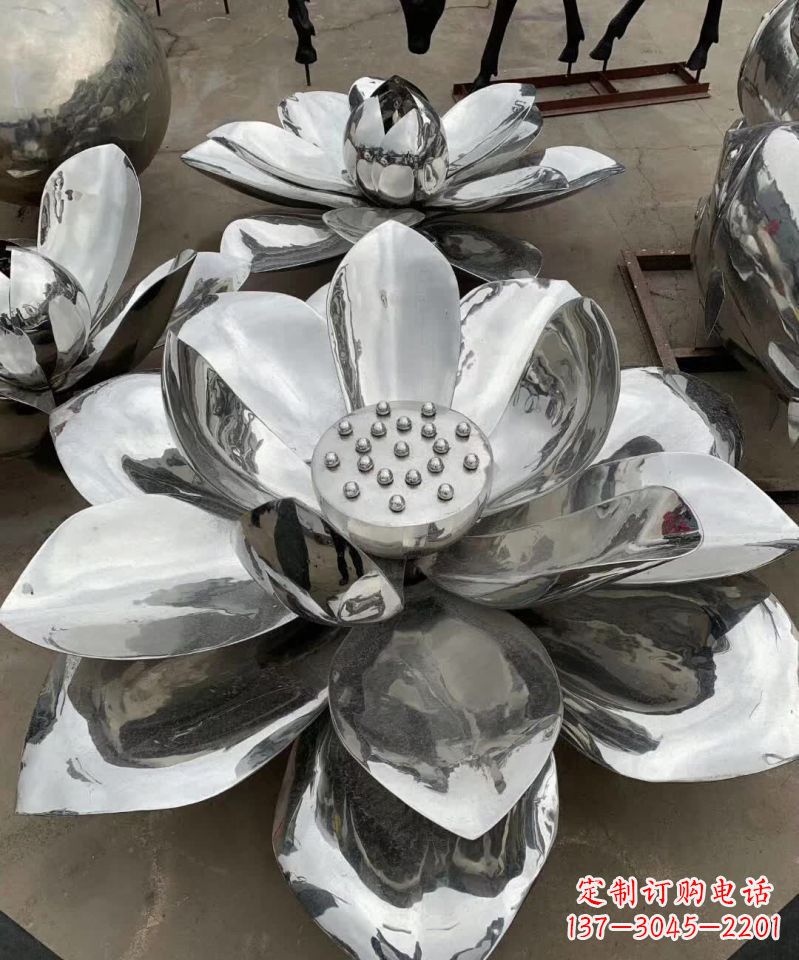 南阳精美不锈钢荷花雕塑,点亮你的家园