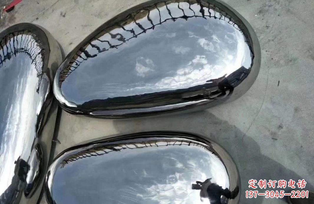 南阳精美的水滴不锈钢雕塑