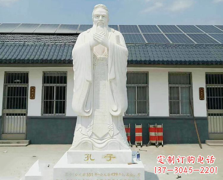 南阳博大精深的孔子雕塑
