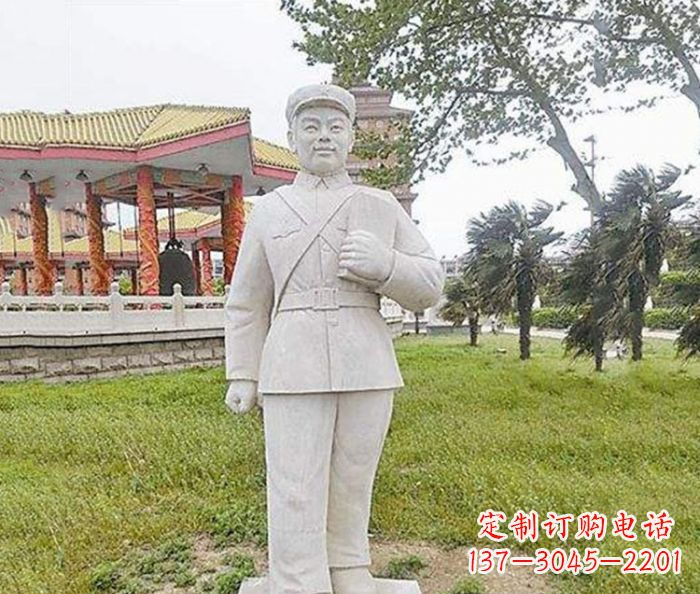 南阳雷锋石雕——传承奉献精神