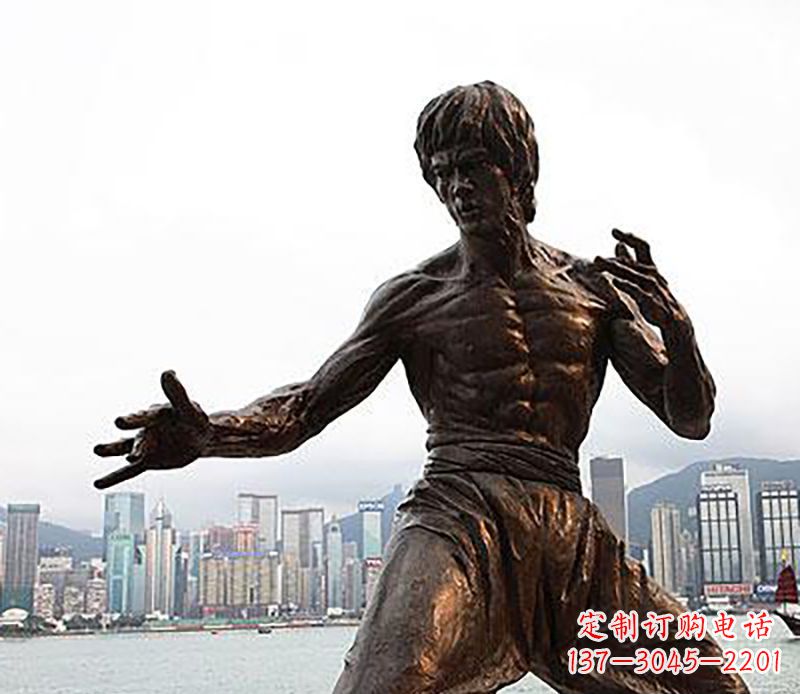 南阳李小龙铜雕,为您展现明星的精彩!