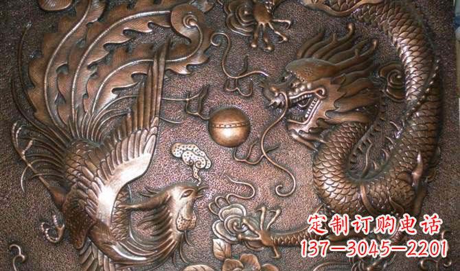 南阳传统风情铜雕龙让灵魂升华