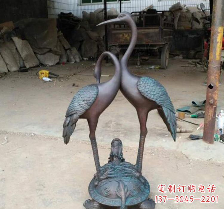 南阳龙龟仙鹤铜雕_龟鹤延年雕塑