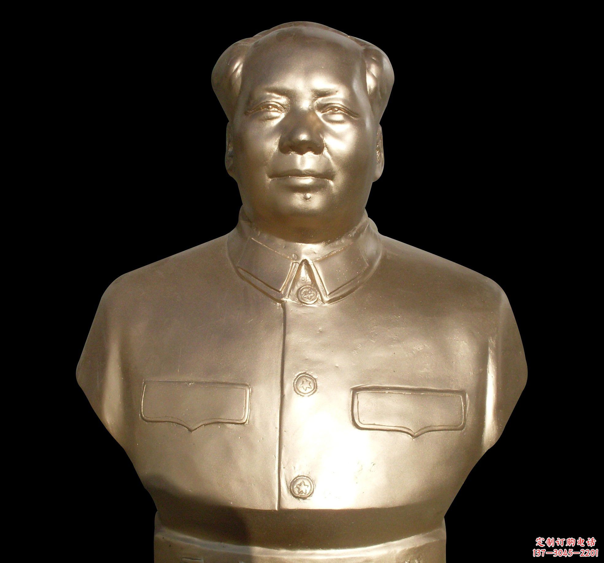 南阳劳动精神永存——毛主席半身铜像