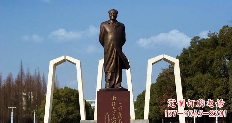 南阳纪念性毛主席铜雕,您的精致礼物