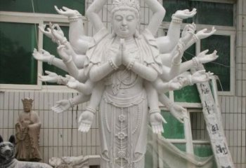 南阳汉白玉千手观音雕塑，精致细腻，深具宗教意义