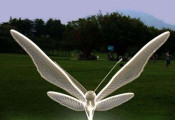 南阳花园不锈钢装饰蝴蝶雕塑
