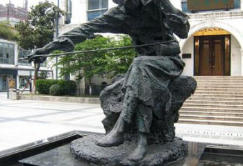 南阳荣耀音乐家，华彦钧拉二胡雕塑-音乐学院园…