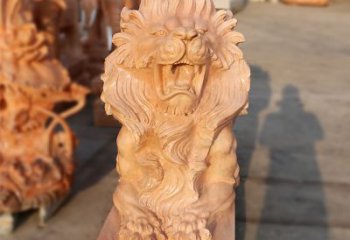南阳象征力量的汇丰狮子红石雕