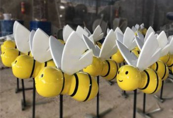 南阳动感蜜蜂雕塑，营造精致的都市公园