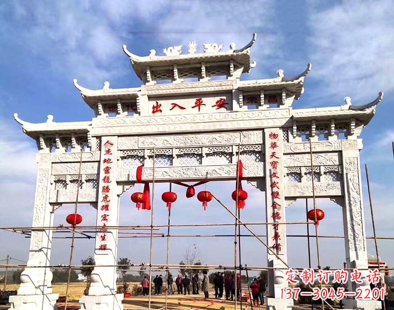 南阳中领雕塑:牌坊顶式石雕刻墓碑