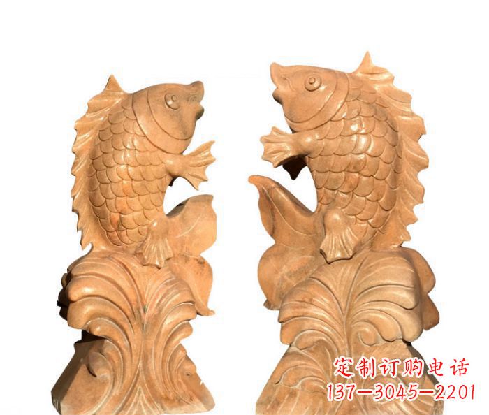 南阳中领雕塑:精美的鲤鱼喷水晚霞红石雕
