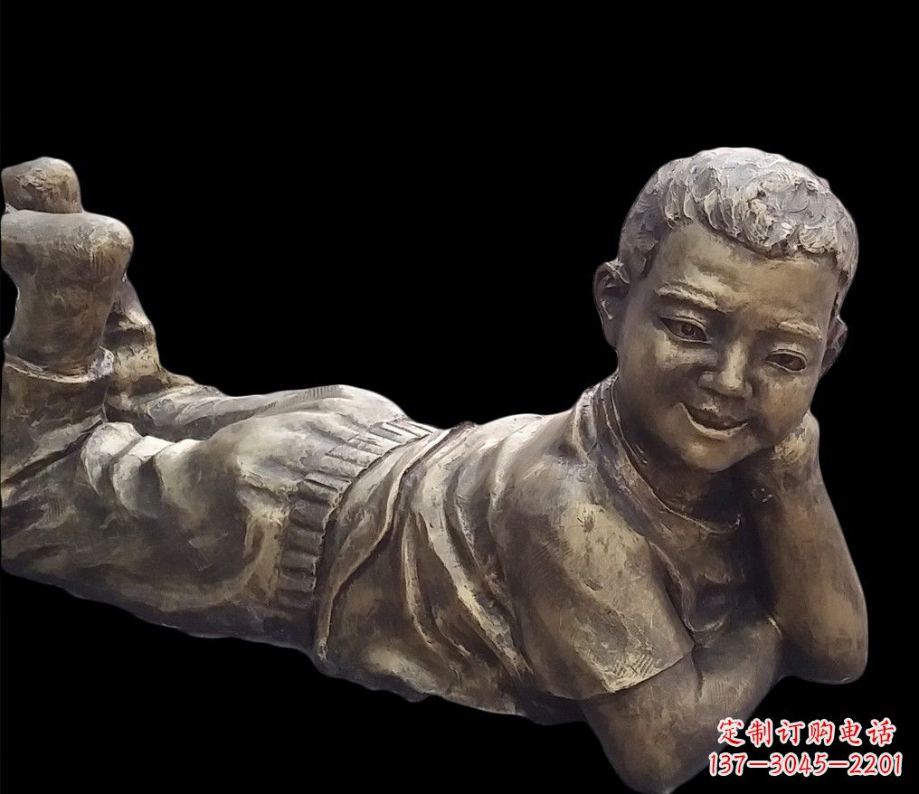 南阳令人惊叹的青春少年雕塑