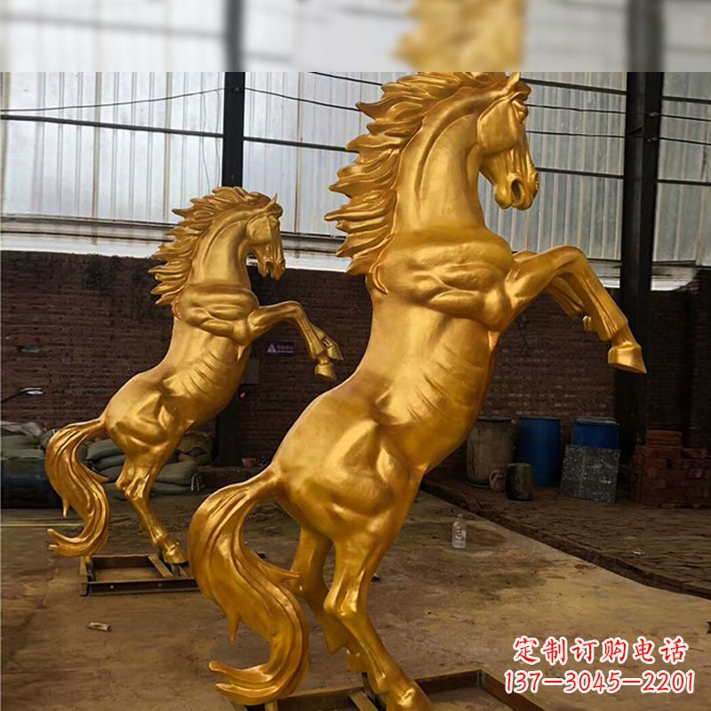 南阳精美马雕塑,精锐漆金马儿