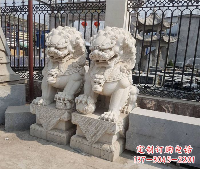 南阳中领雕塑：精美大理石狮子雕塑