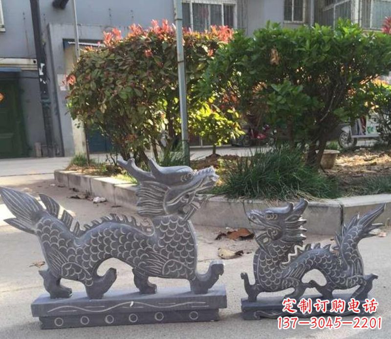 南阳青石母子龙雕塑