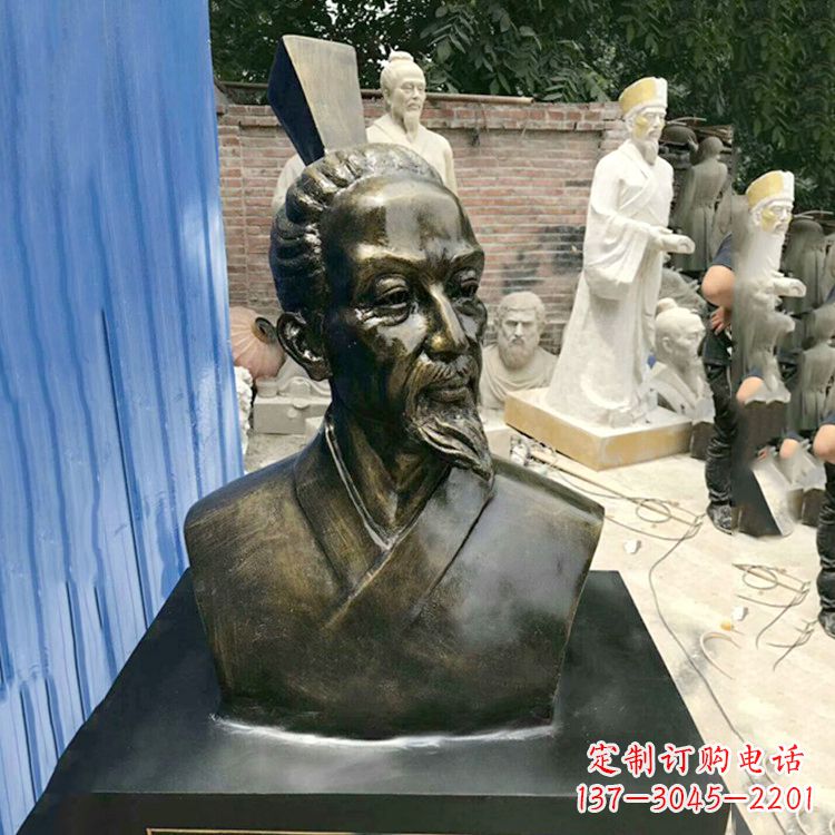 南阳屈原雕塑仿铜头像,让您享受美好的艺术之美