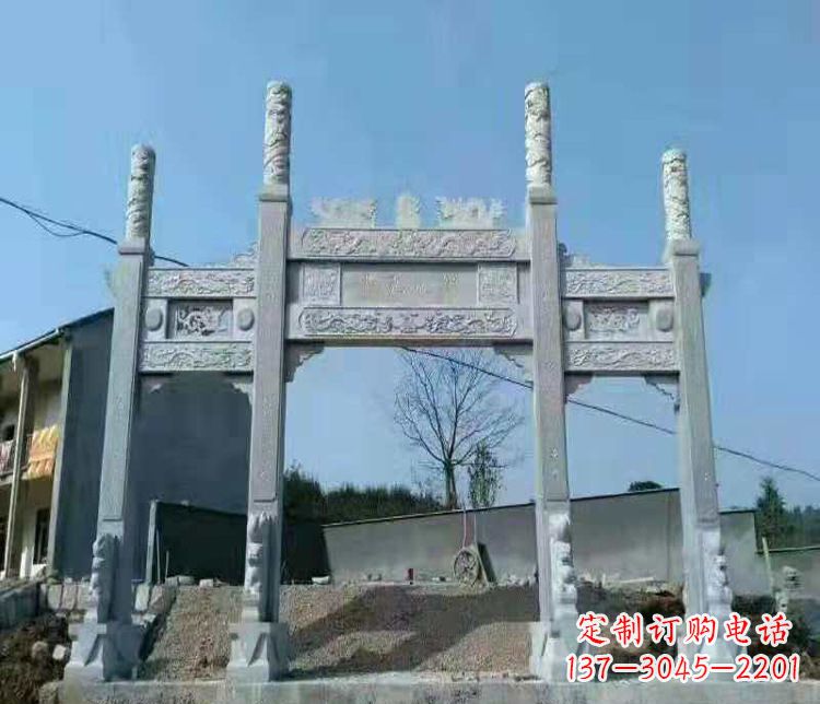 南阳三门仿古牌坊石雕,精致雕刻典雅之美