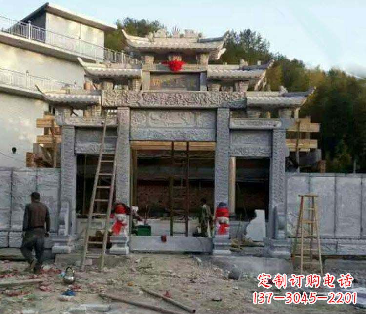 南阳三门仿古石雕牌坊打造质感升级的精致建筑