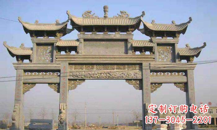 南阳特色街角石雕牌坊精致典雅的装点