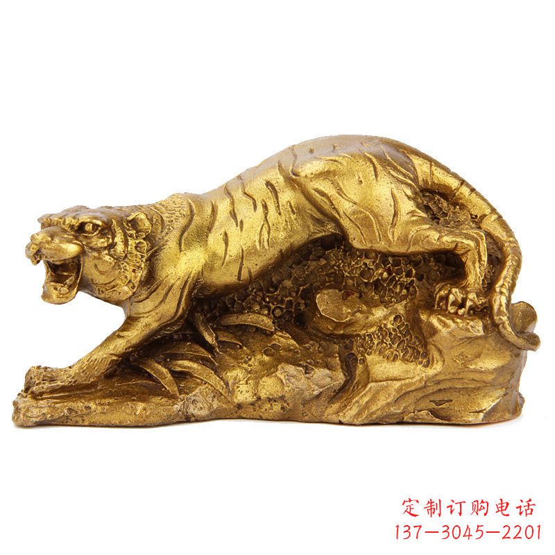 南阳中领雕塑生肖铜虎鎏金摆件,是一款以生肖虎…