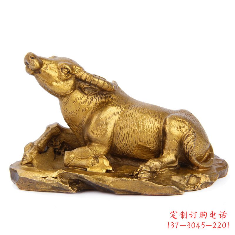 南阳优雅高贵的铸铜牛雕塑