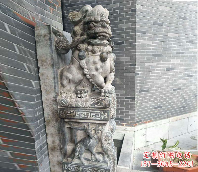 南阳中领雕塑仿古石门墩石雕