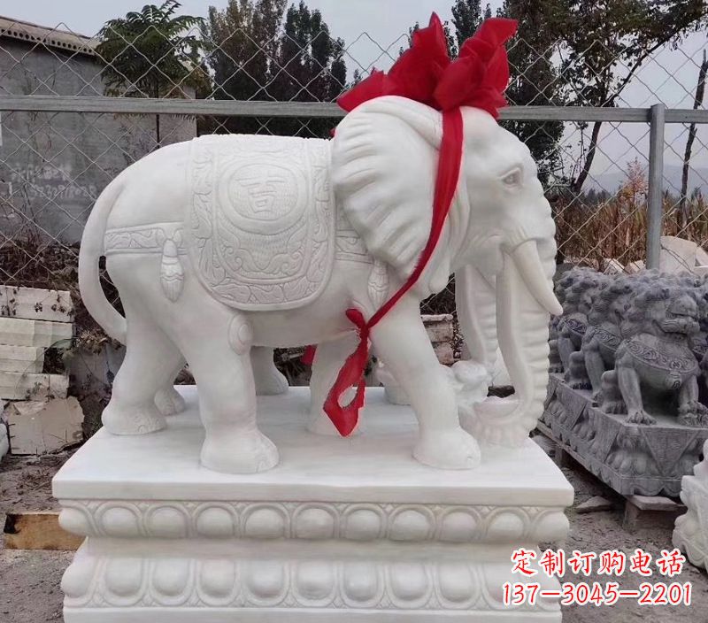 南阳中领雕塑:完美呈现大象雕塑