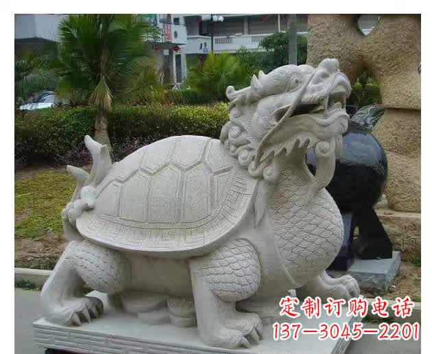 南阳石头雕刻的动物雕塑