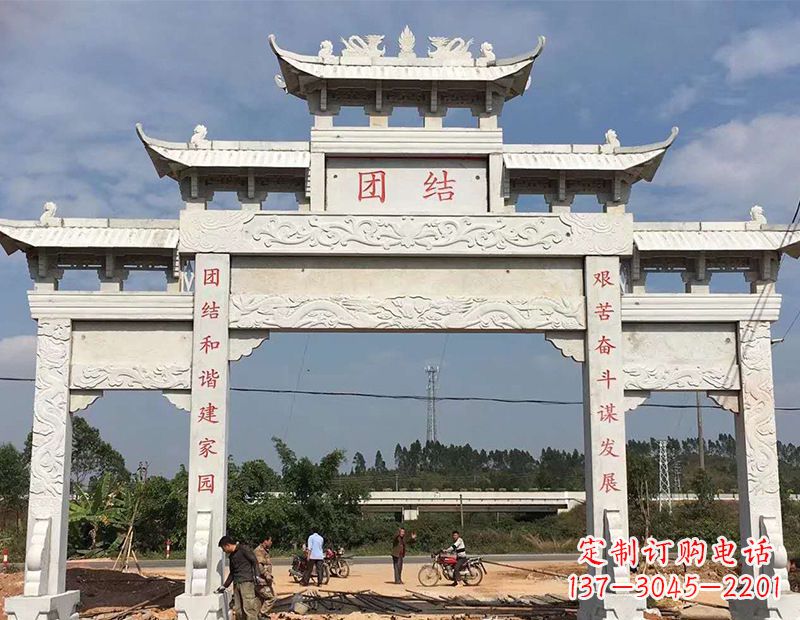 南阳定制牌坊雕塑,展现精湛工艺