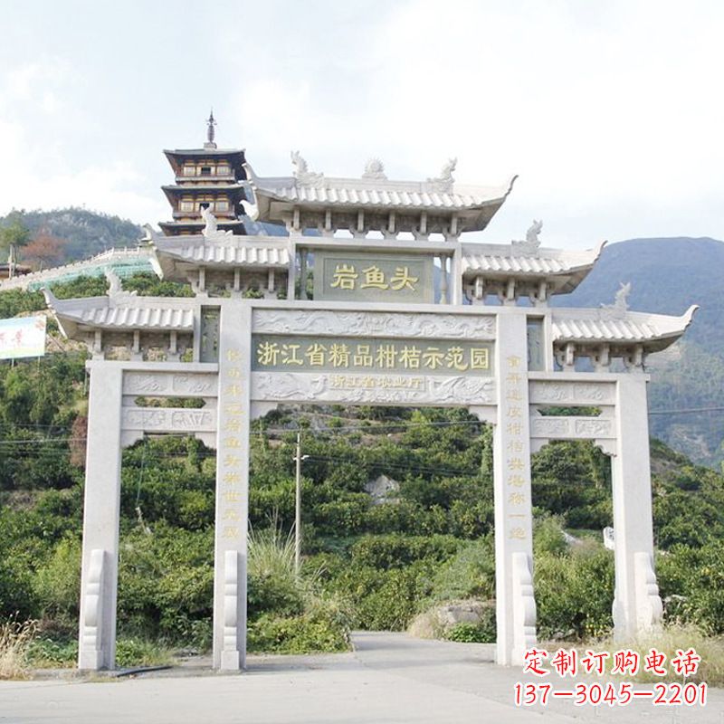 南阳精美的牌楼雕塑,象征着一种贵族文化