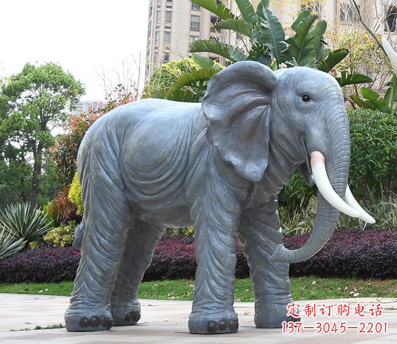 南阳石雕小区动物大象