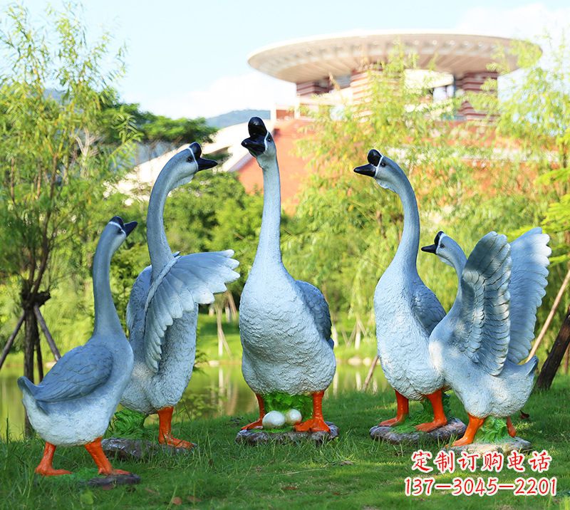 南阳树脂工艺品玻璃钢雕塑商场美陈户外园林景观装饰品仿真动物鹅摆件