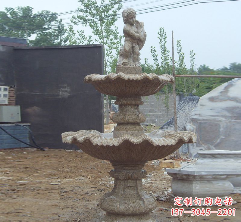 南阳双手捧钵的石雕佛像