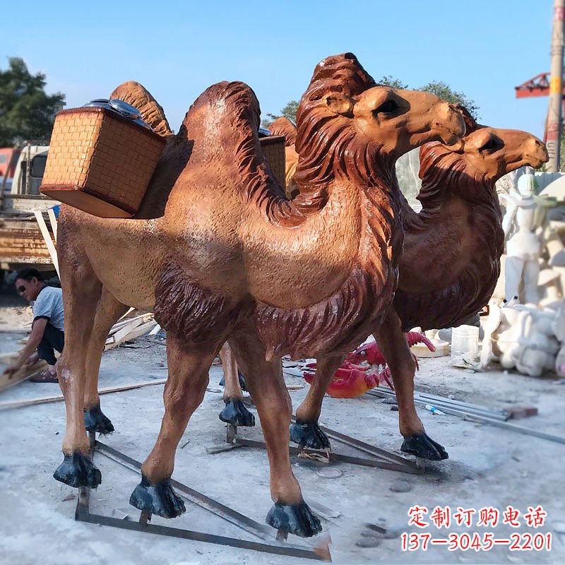 南阳丝绸之路仿真骆驼雕塑