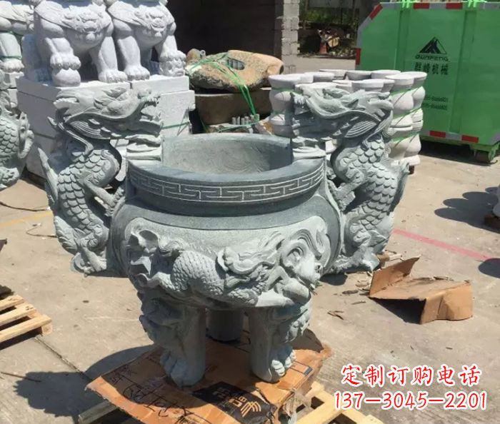 南阳寺庙景观青石龙头香炉石雕 (2)
