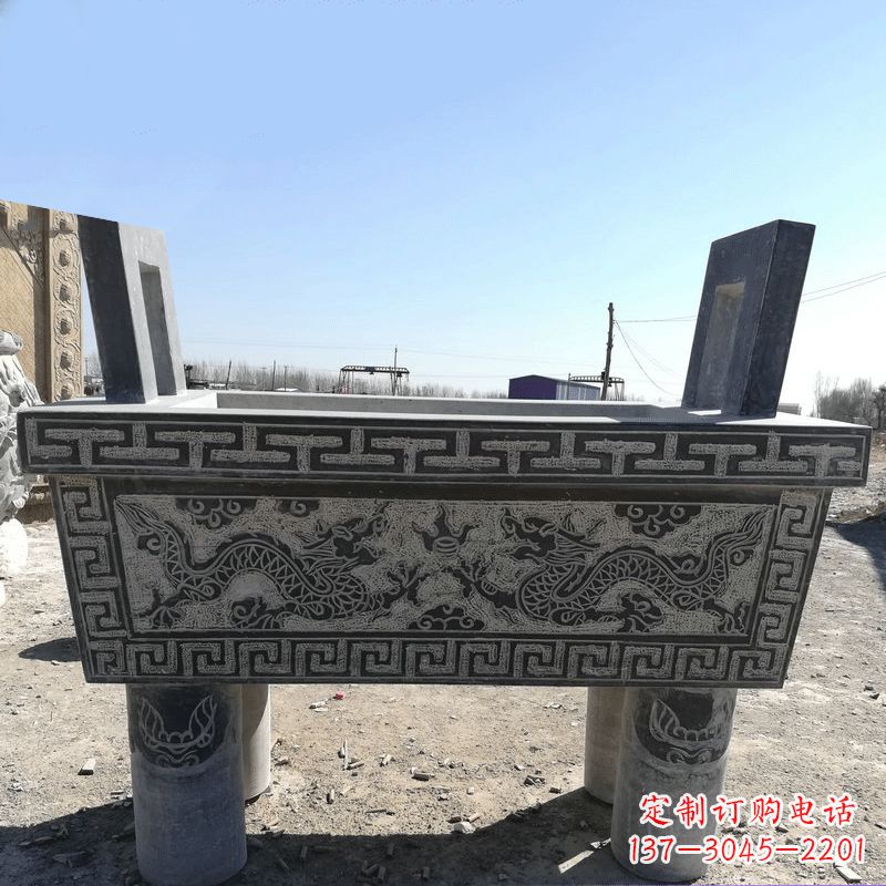 南阳寺庙墓地祭祀四足方鼎,青石仿古石雕香炉
