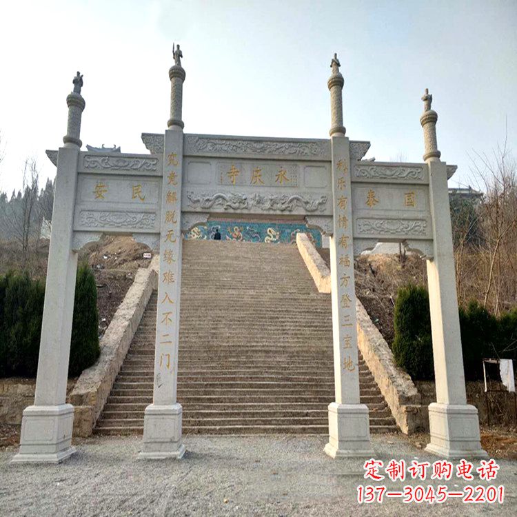 南阳寺庙入口无楼牌坊