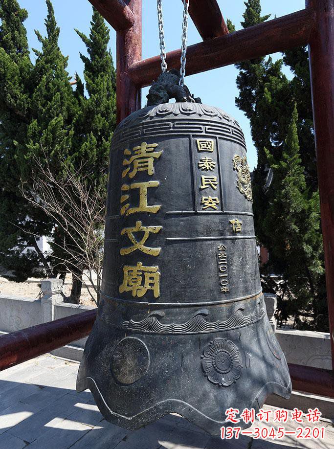 南阳寺庙铜钟雕塑 (5)