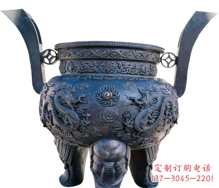 南阳寺庙圆形三足鼎铜雕香炉