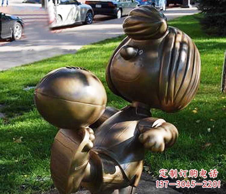 南阳踢球的小女孩铜雕